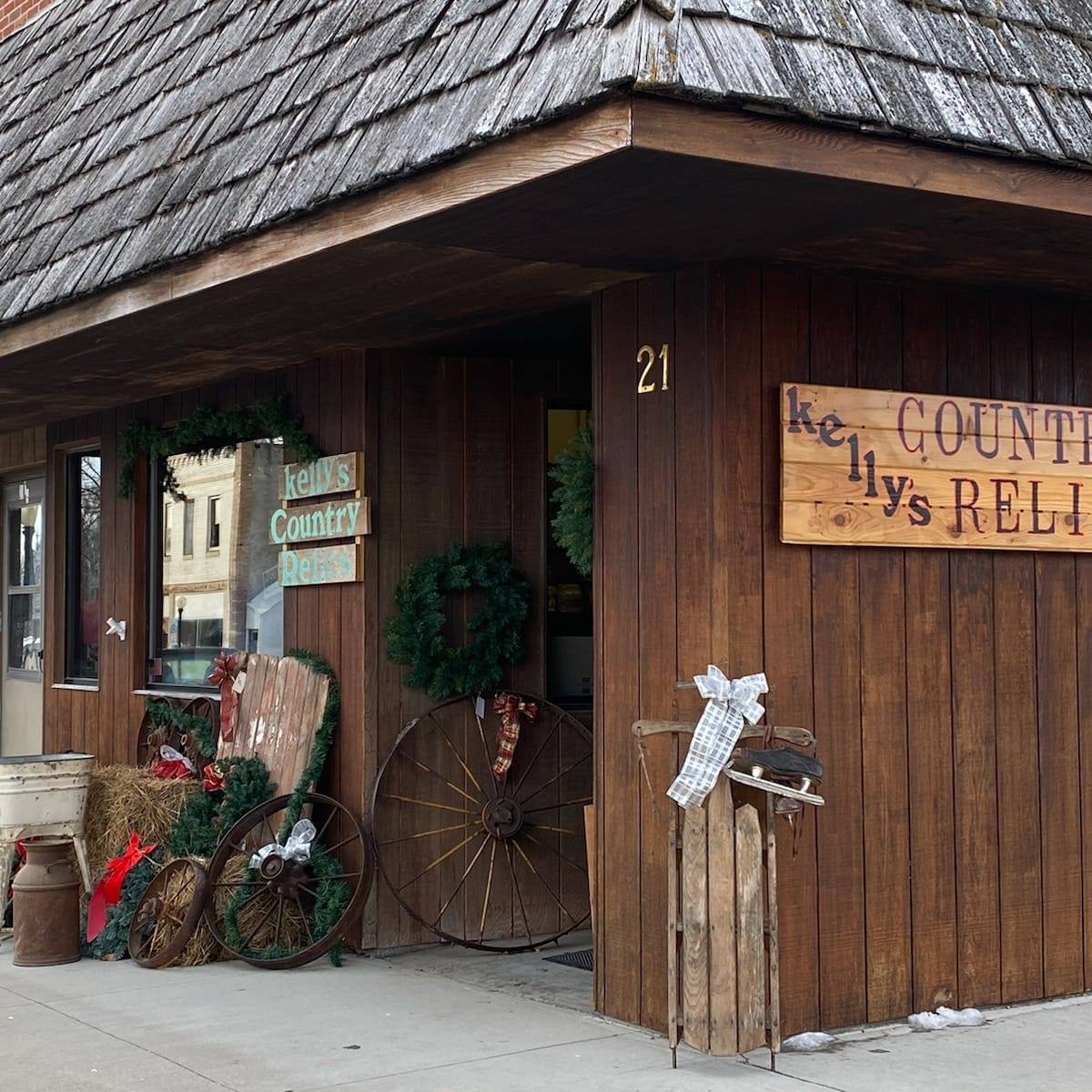 Kelly's Country Relics Iowa Antique Network